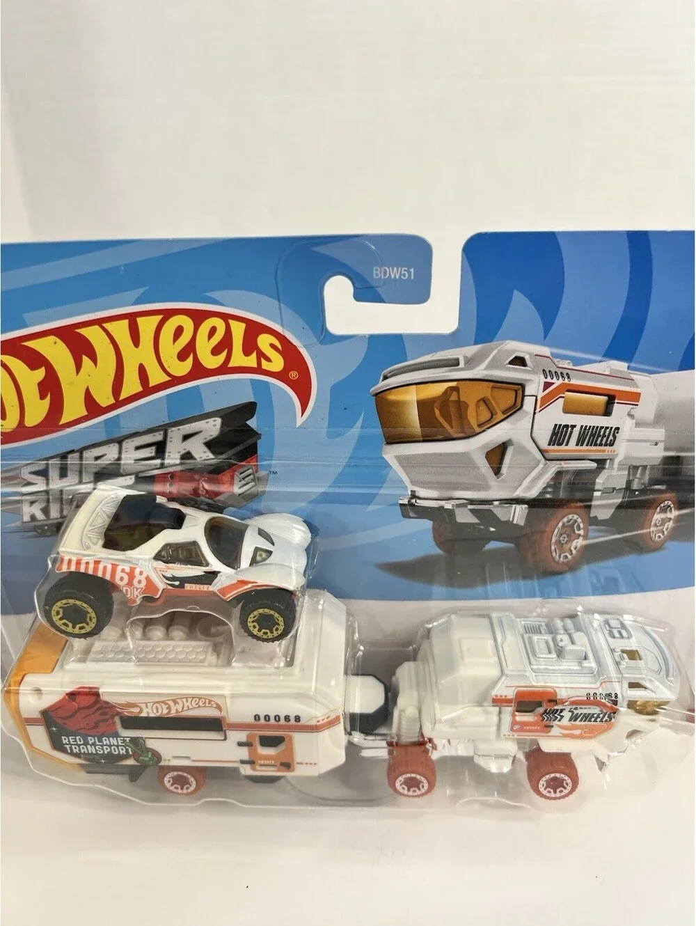 New Hot Wheels Red Planet Transport 2021 1:64 Transporter Vehicle With Car
